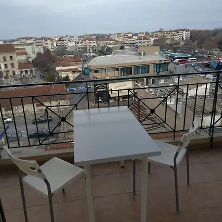 G M 6 Kentro In The Heart Of The Larissa